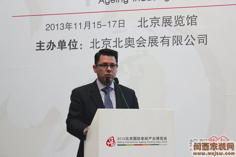 美国Specialty医疗卫生管理集团首席执行官Cesar先生